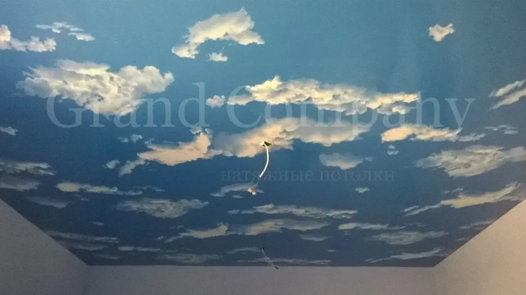 глянцевые потолки монтаж